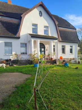 Gutshaus im Grünen, Poseritz